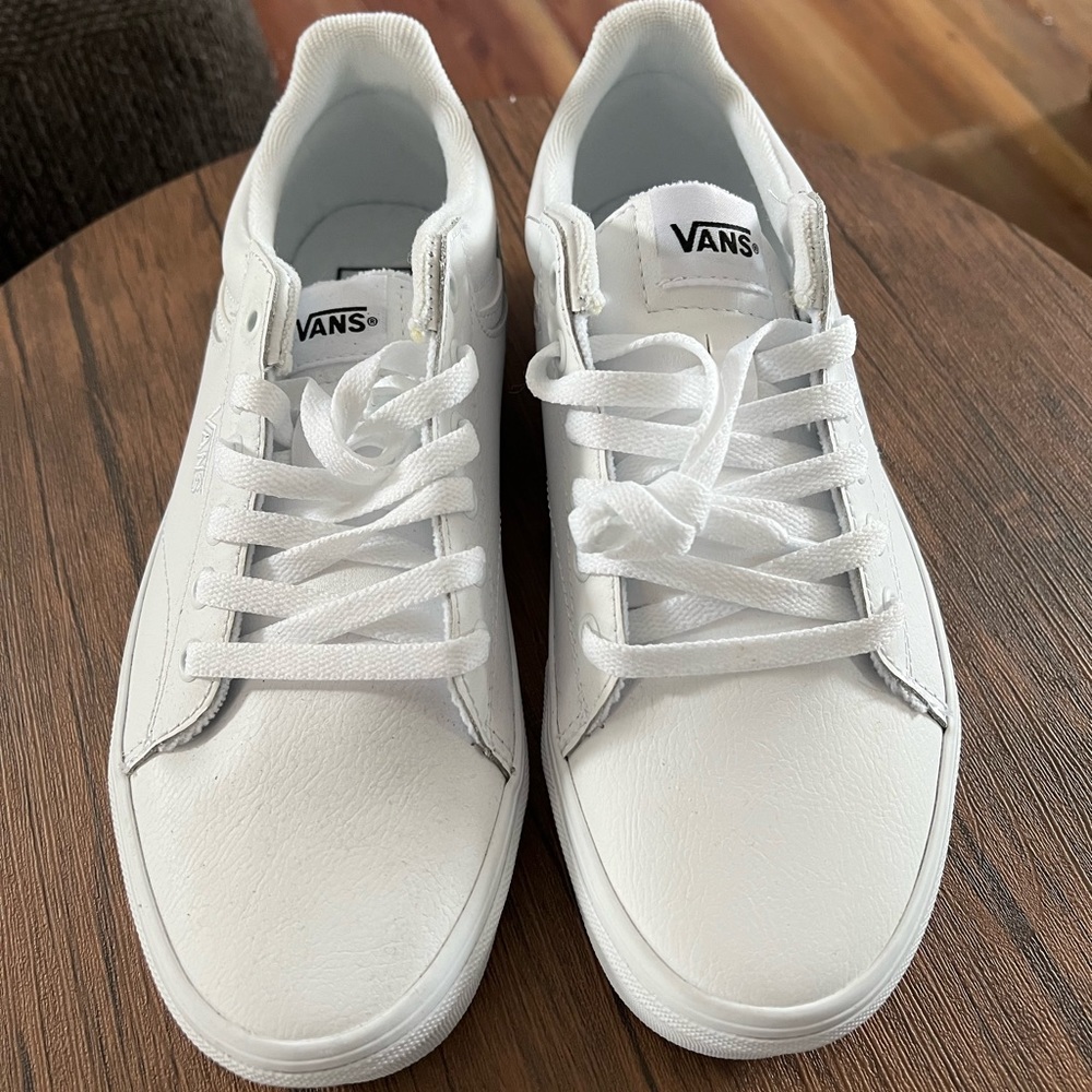 NWOT White Womens Vans